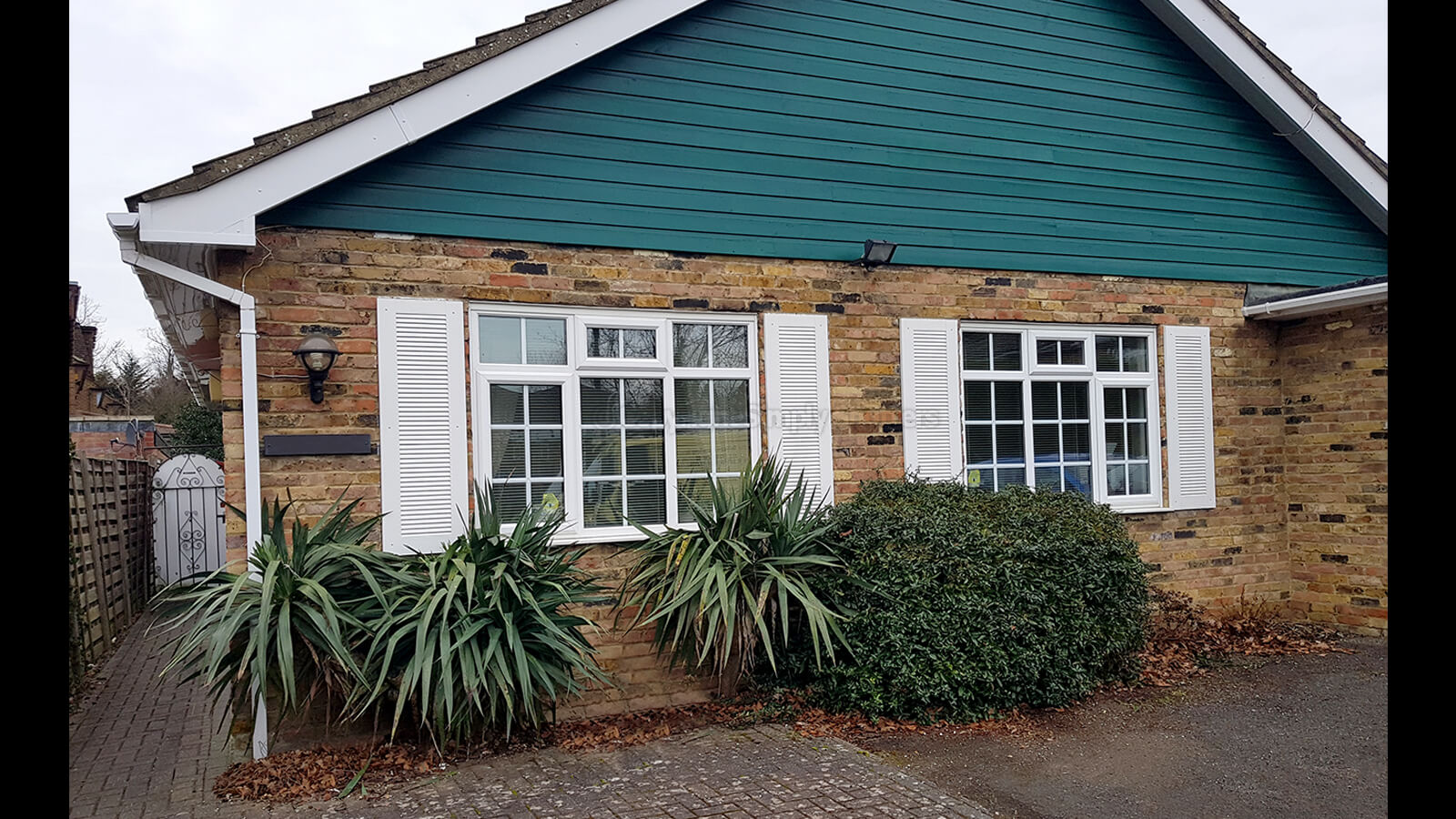 louvre shutters traditional louvre decorative exterior window shutters louvre shutters traditional louvre decorative exterior window shutters