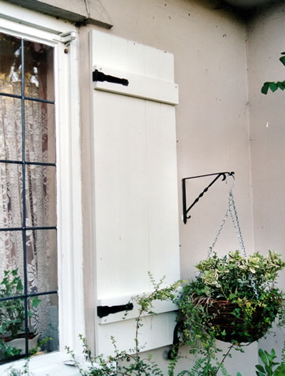 Country Panel Board Batten Decorative Exterior Window Shutters