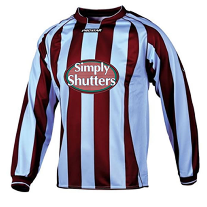 Simply Shutters Sponsor Thetford Town Under 15 Football Team